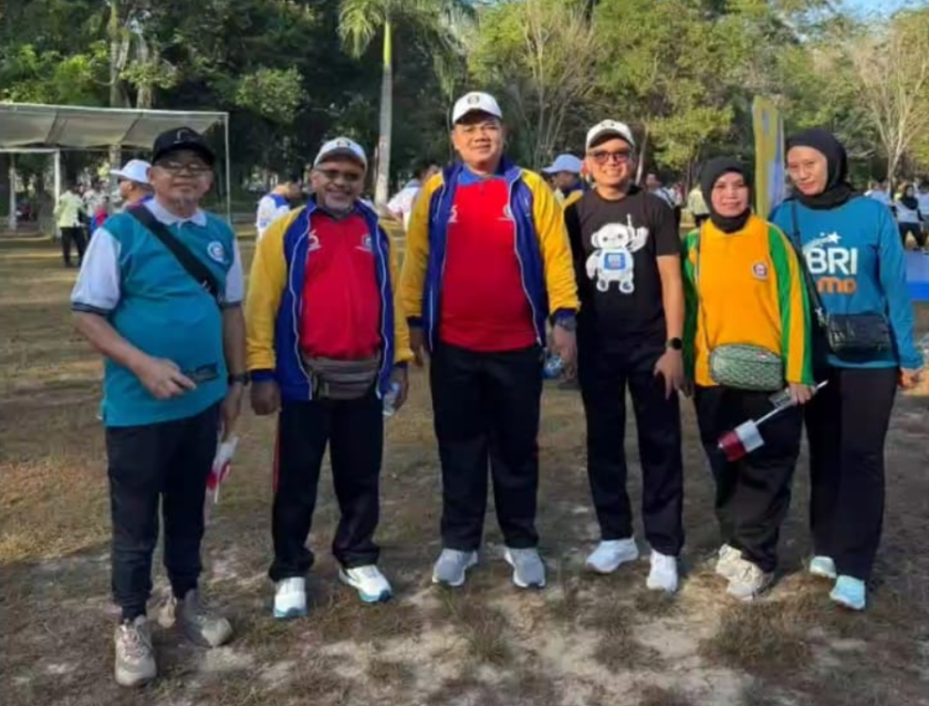 BRI Kendari Samratulangi Hadiri Jalan Santai Dies Natalis ke-45 UHO: 