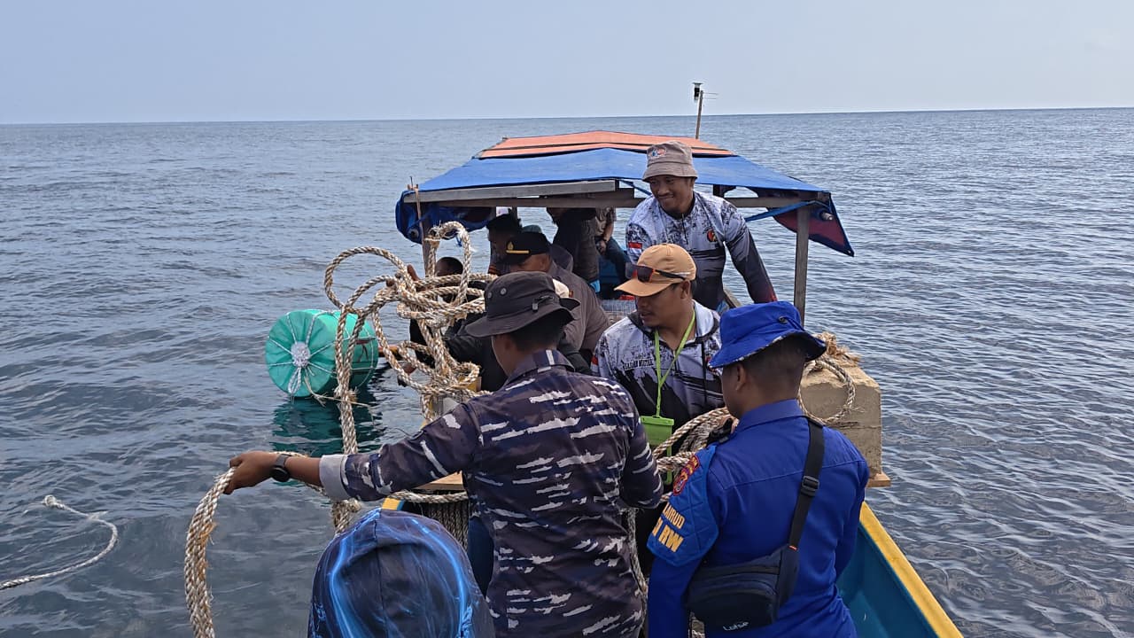 Pemasangan Tapal Batas Zona Inti PAAP Wawonii Diwarnai Video yang Dinilai Menghina Aktivitas Kelompok