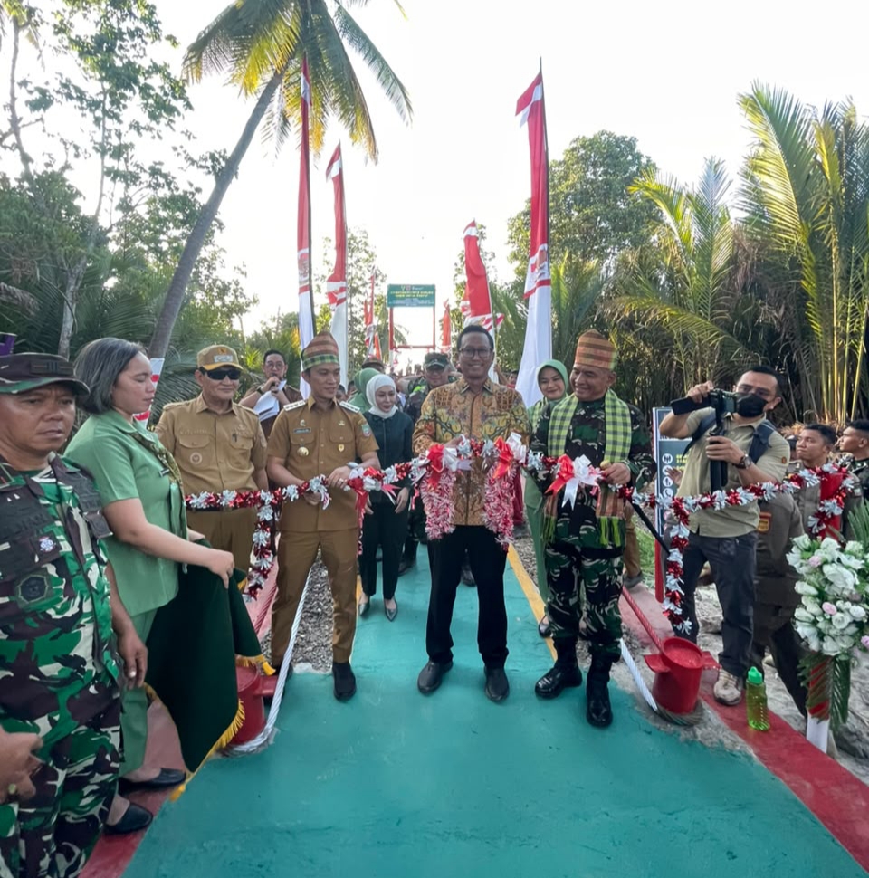 Kolaborasi PT ANTAM, TNI dan Pemkab Konawe Utara Hadirkan Jembatan Perintis Garuda